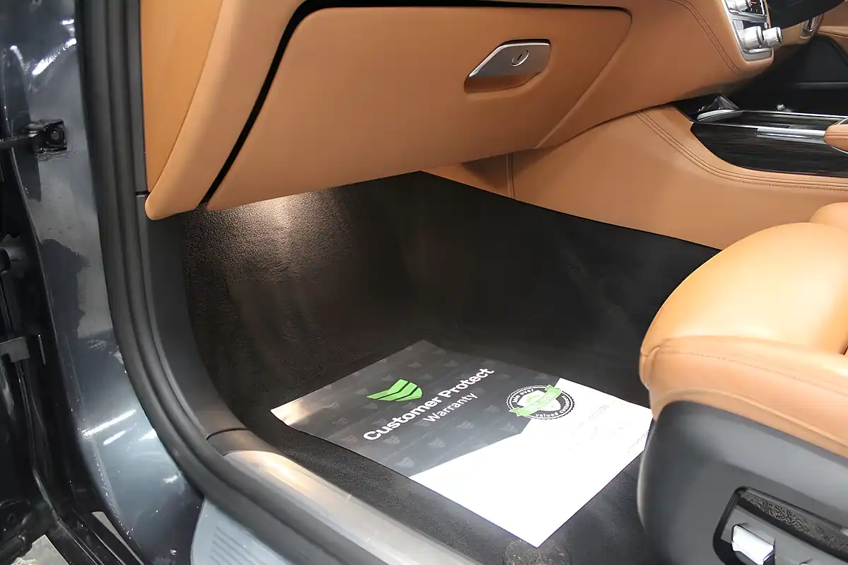 Used 2018 BMW 7 Series M Sport Grey - Interior and Exterior details 14