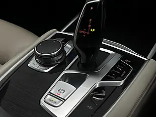 Used 2018 BMW 7 Series M Sport Grey - Interior and Exterior details 14