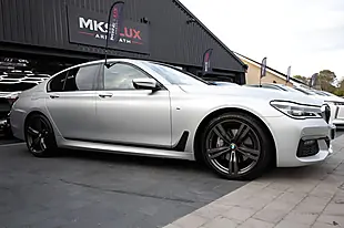 Used 2018 BMW 7 Series M Sport Silver - Interior and Exterior details 3