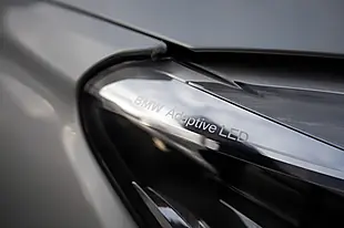 Used 2018 BMW 7 Series M Sport Silver - Interior and Exterior details 9