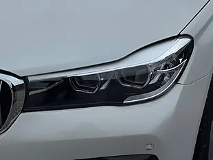 Used 2018 BMW 7 Series M Sport White - Interior and Exterior details 19