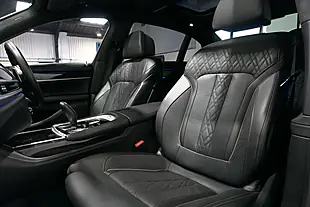 Used 2018 BMW 7 Series M760L Glacier Silver - Interior and Exterior details 7