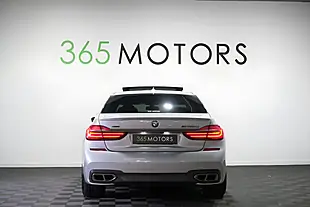 Used 2018 BMW 7 Series M760L Glacier Silver - Interior and Exterior details 9