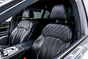 Used 2018 BMW 7 Series M760Li Black - Interior and Exterior details 12