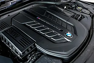 Used 2018 BMW 7 Series M760Li Black - Interior and Exterior details 19