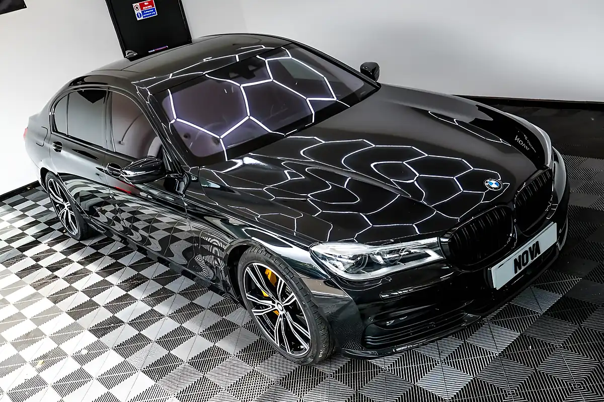 Used 2018 BMW 7 Series M760Li Black - Interior and Exterior details 4
