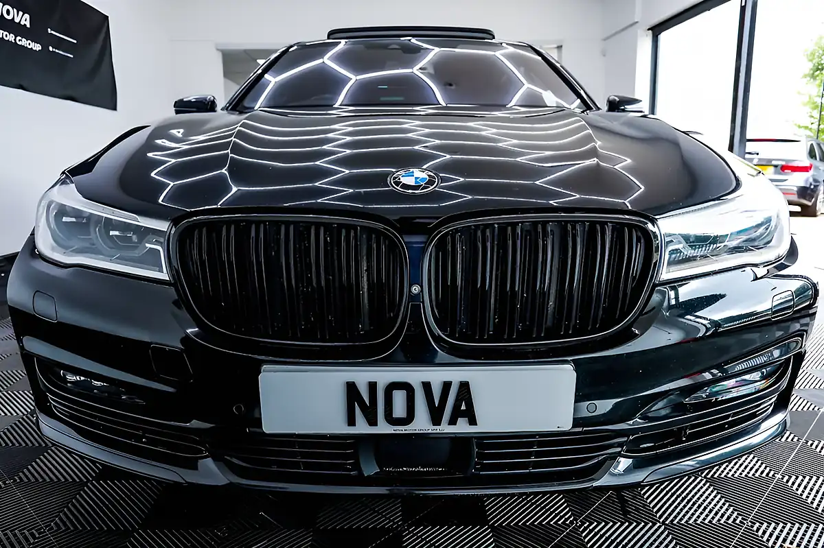 Used 2018 BMW 7 Series M760Li Black - Interior and Exterior details 8