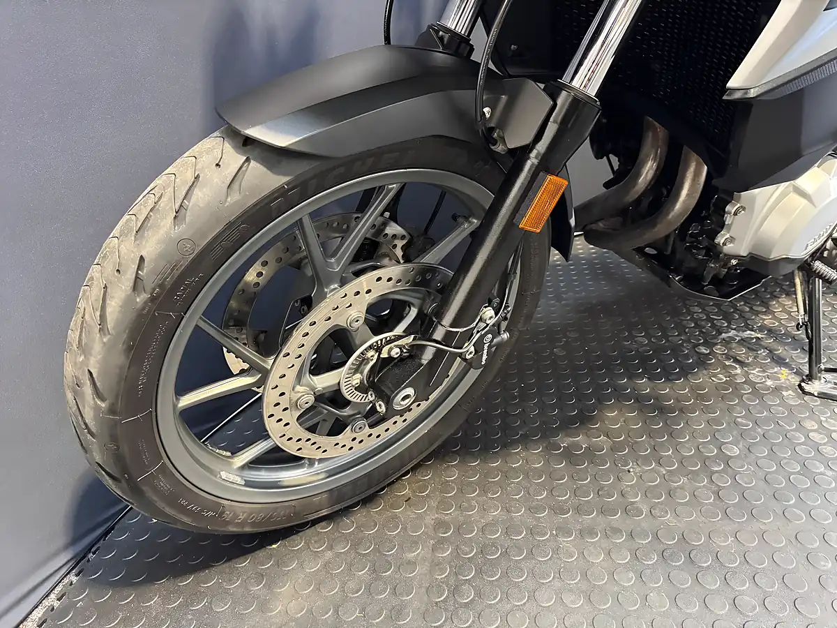 Used 2018 BMW F 750 Gs - Interior and Exterior details 17