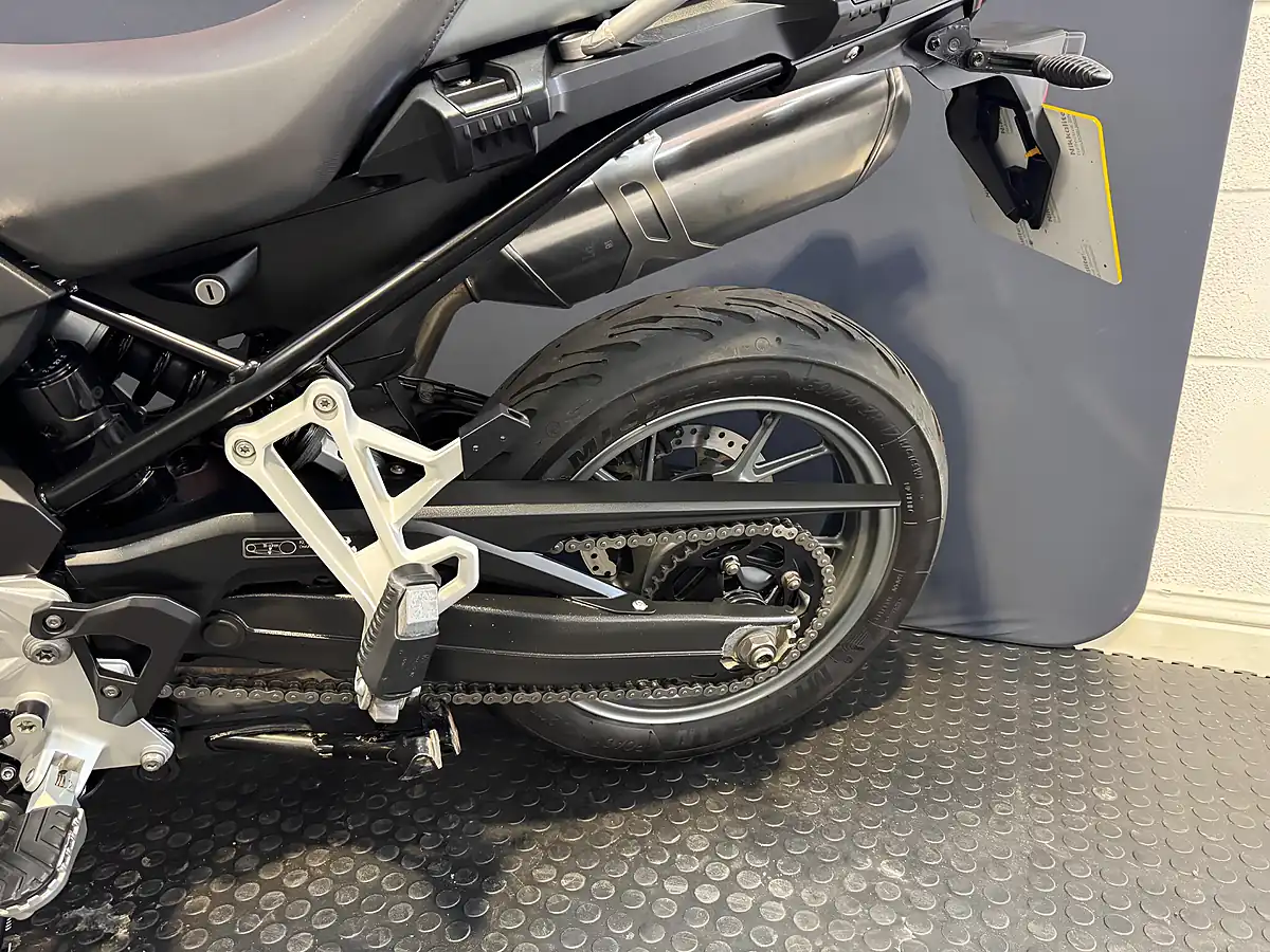 Used 2018 BMW F 750 Gs - Interior and Exterior details 18