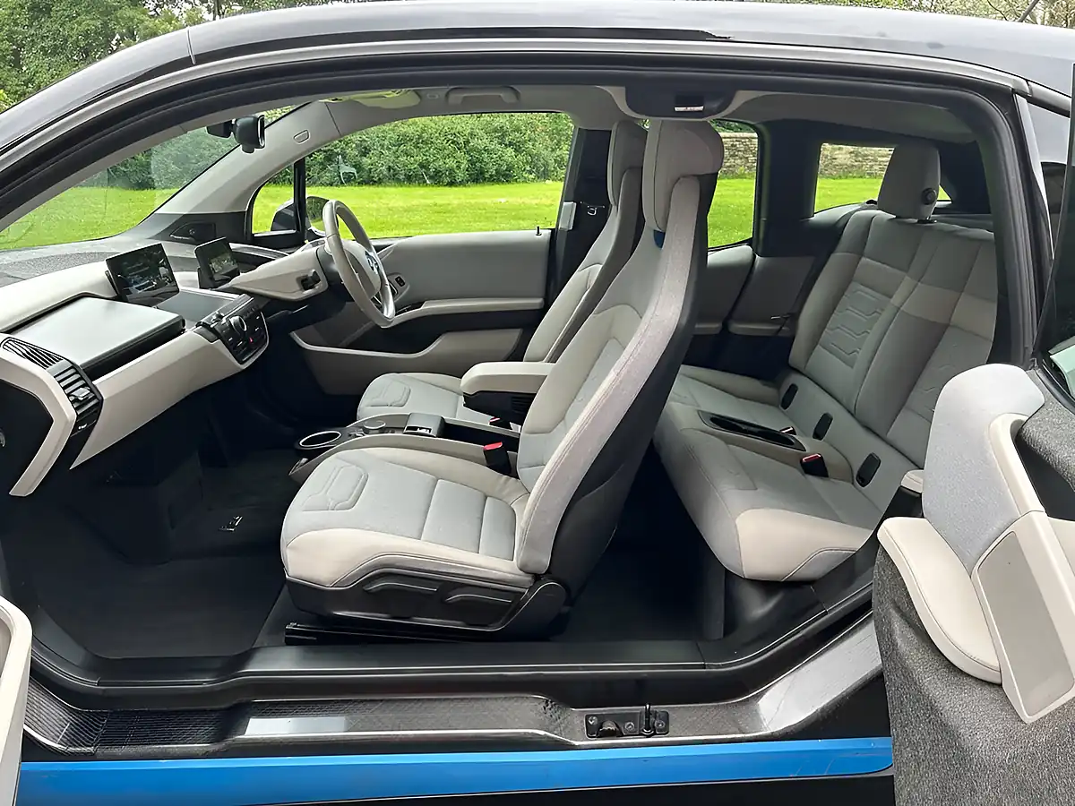 Used 2018 BMW I3 S White - Interior and Exterior details 13