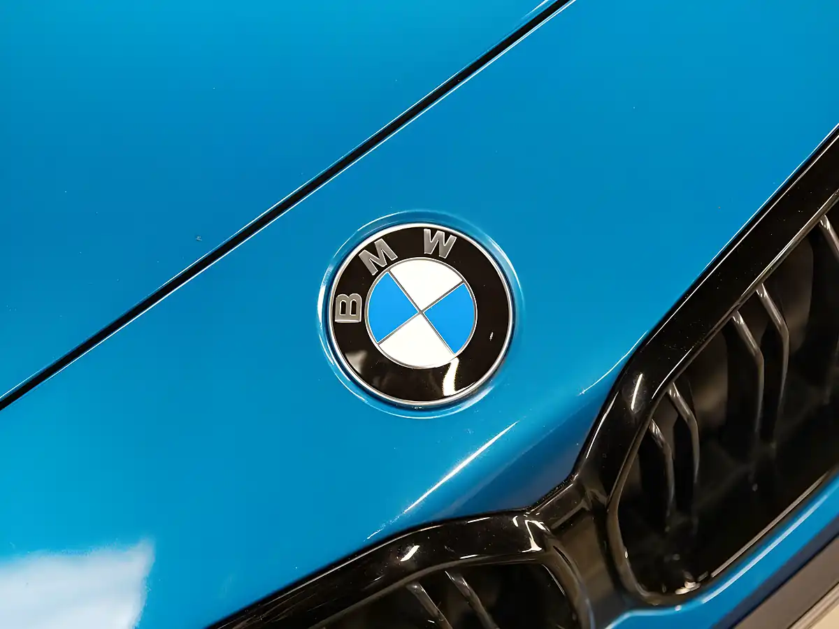 Used 2018 BMW M2 Competition Long Beach Blue - Interior and Exterior details 17