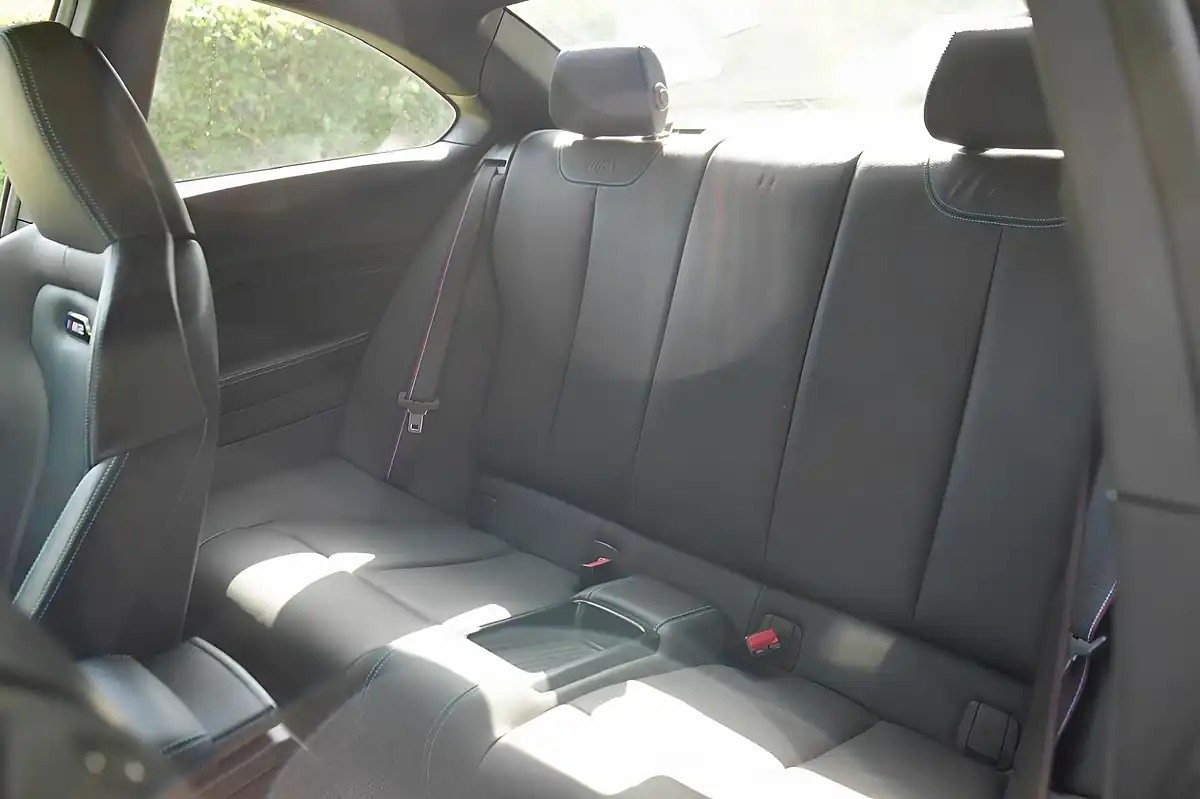 Used 2018 BMW M2 Competition Silver - Interior and Exterior details 17