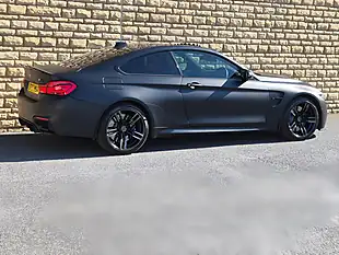 Used 2018 BMW M4 Competition Black - Interior and Exterior details 17