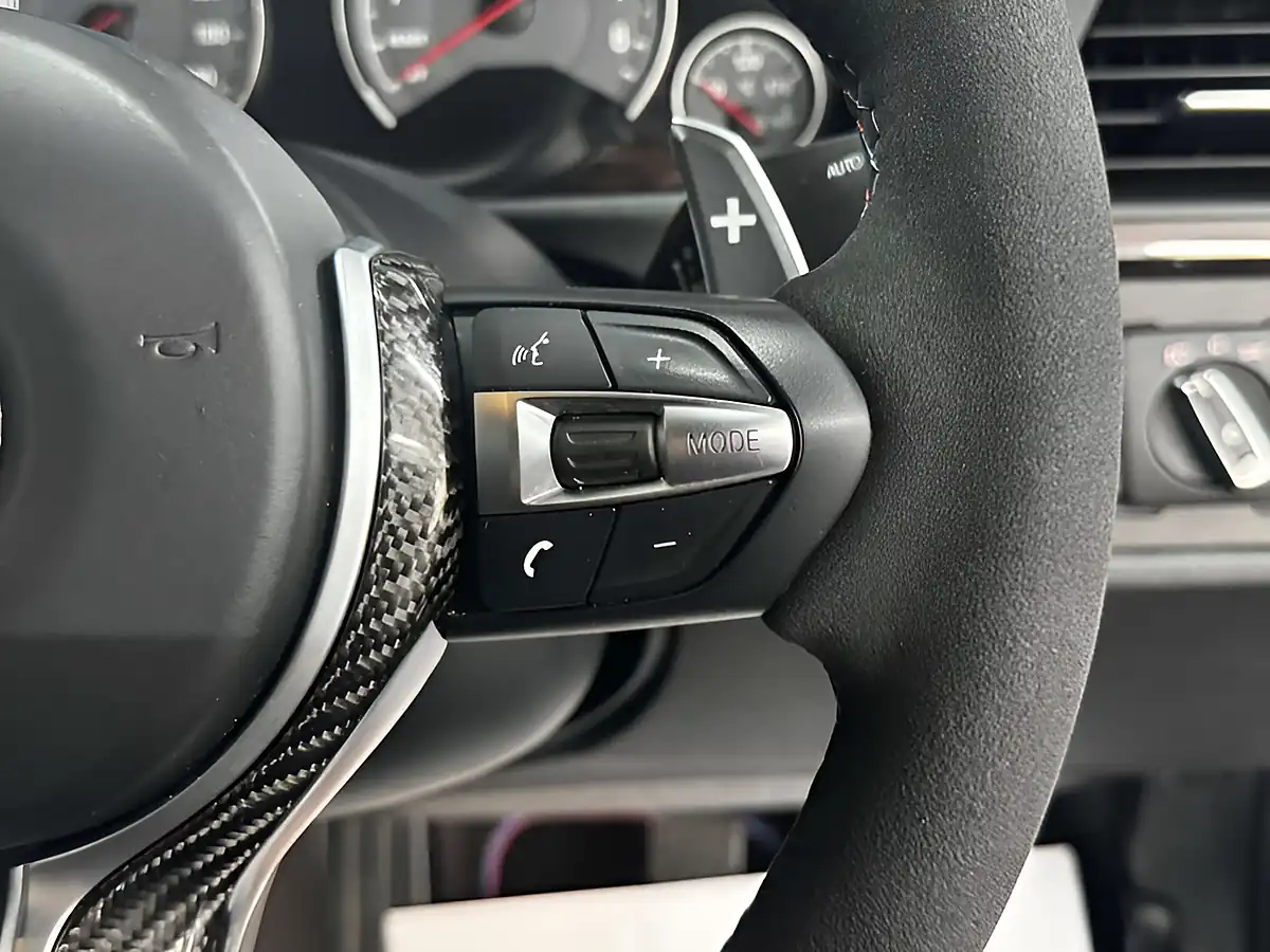 Used 2018 BMW M4 Competition Edition Package Mineral White - Interior and Exterior details 16