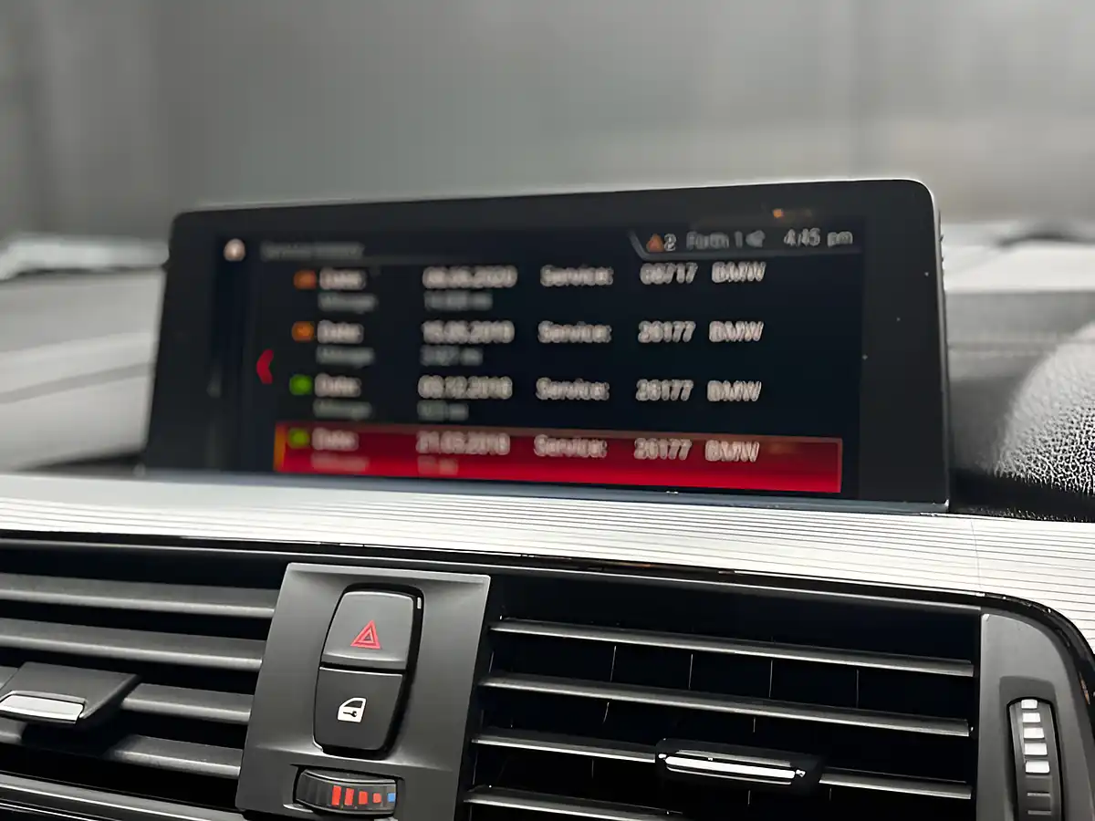 Used 2018 BMW M4 Competition Edition Package Mineral White - Interior and Exterior details 17