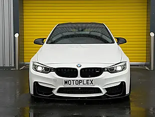 Used 2018 BMW M4 Competition White - Interior and Exterior details 4