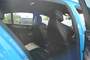 Used 2018 BMW M5 Marina Bay Blue - Interior and Exterior details 17