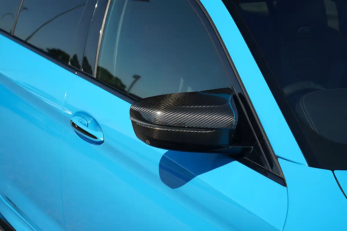 Used 2018 BMW M5 Marina Bay Blue - Interior and Exterior details 18