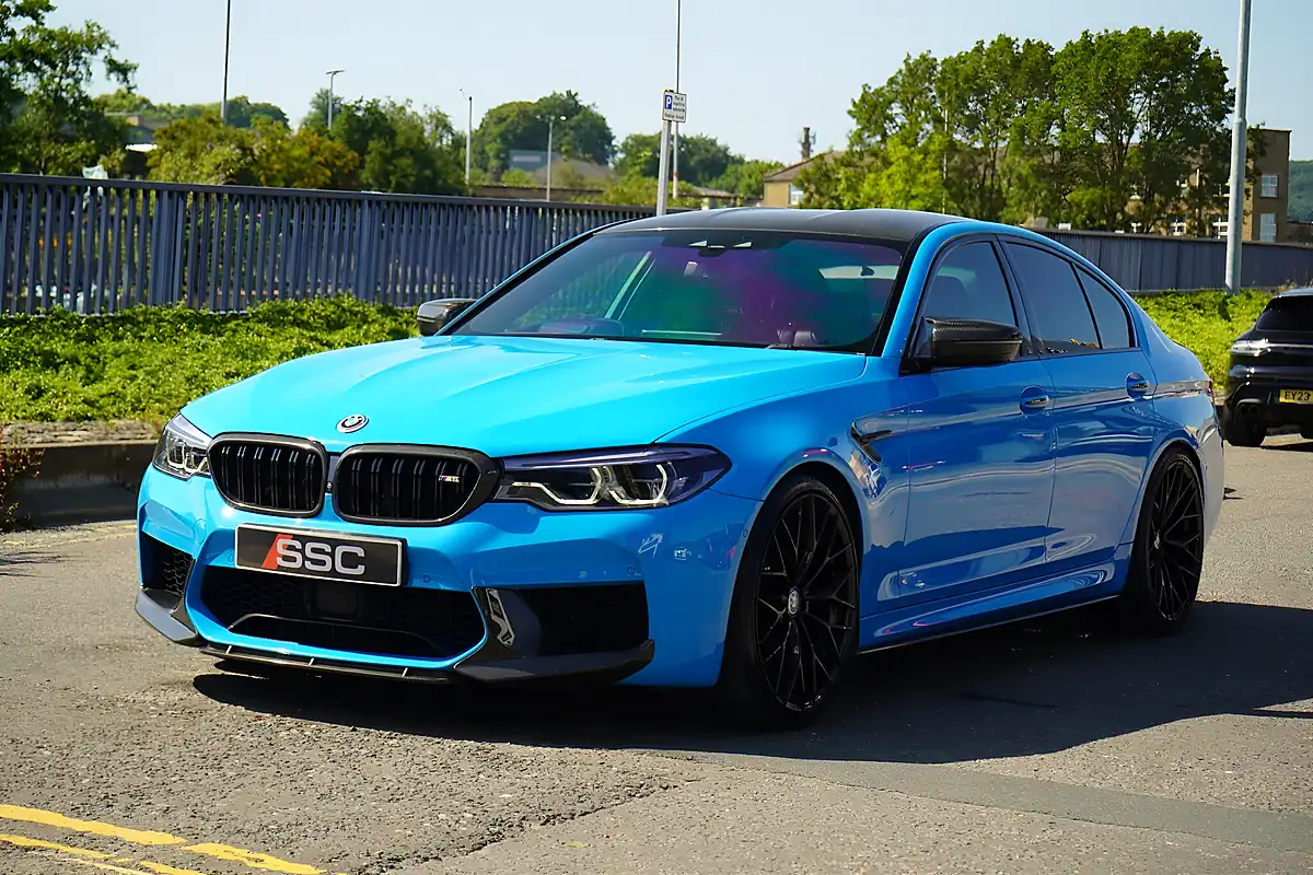Used 2018 BMW M5 Marina Bay Blue - Interior and Exterior details 7