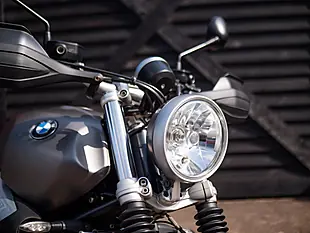 Used 2018 BMW Motorrad R Ninet Scrambler Monolith Metallic Matt - Interior and Exterior details 5