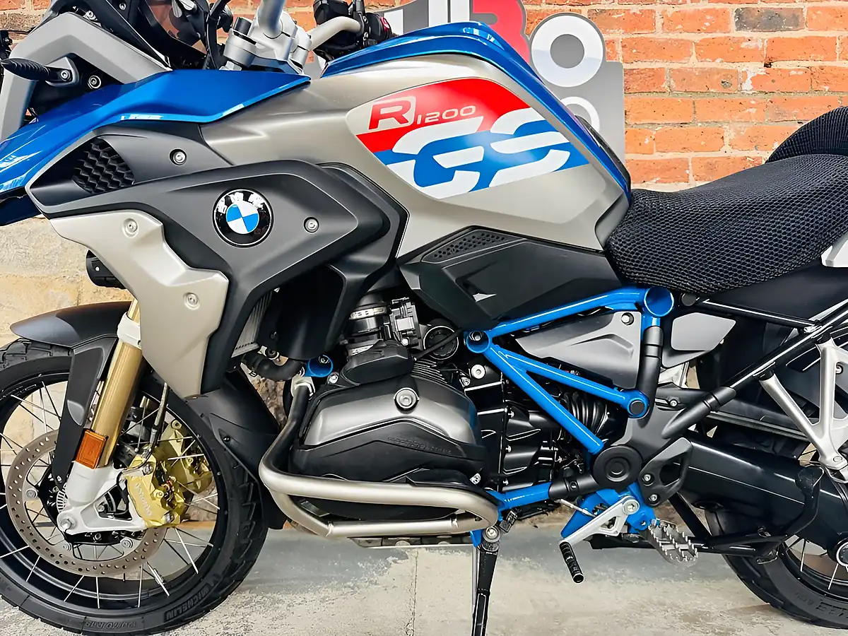 Used 2018 BMW R 1200 Gs Rallye Te Blue - Interior and Exterior details 16