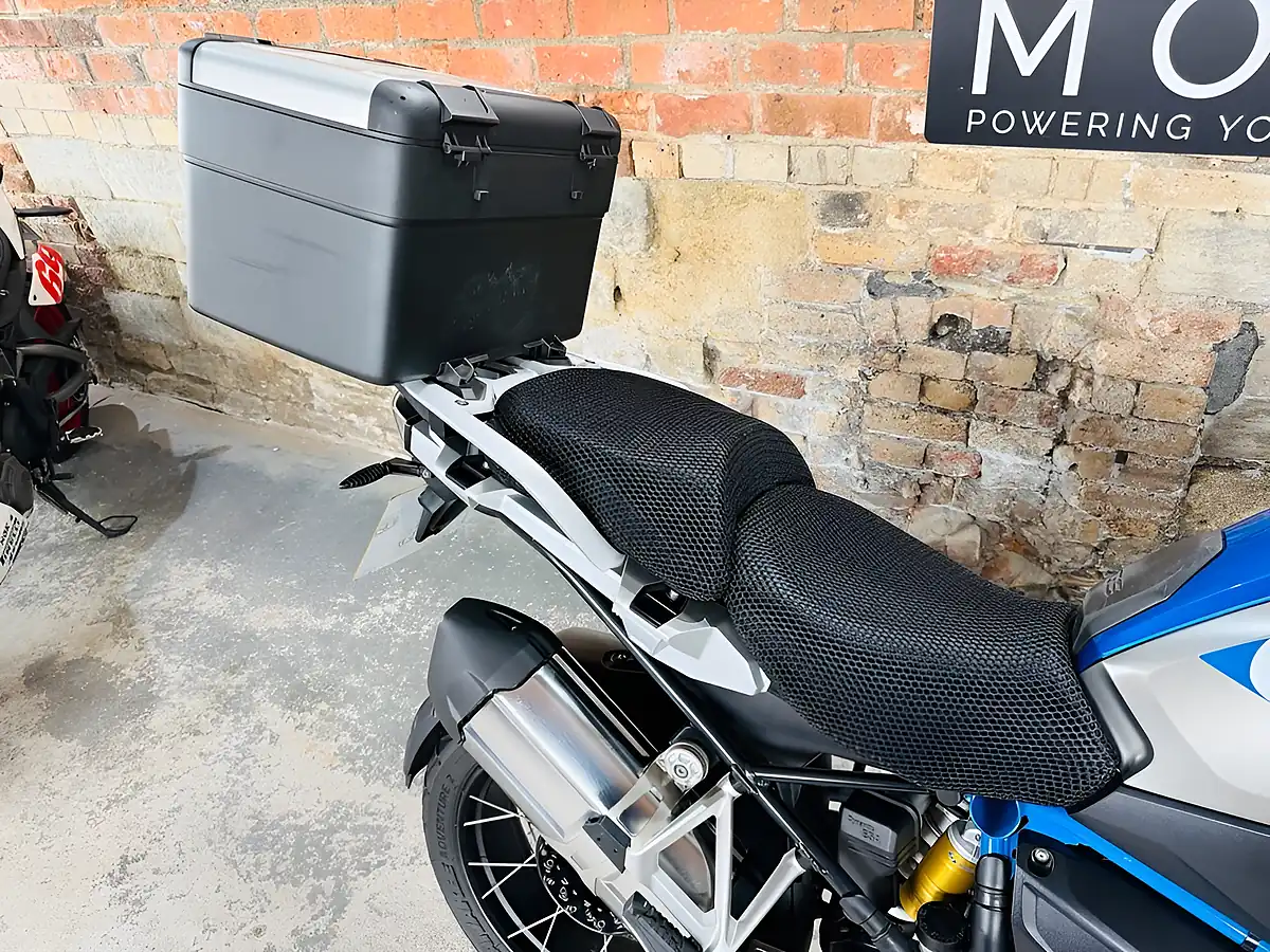 Used 2018 BMW R 1200 Gs Rallye Te Blue - Interior and Exterior details 9