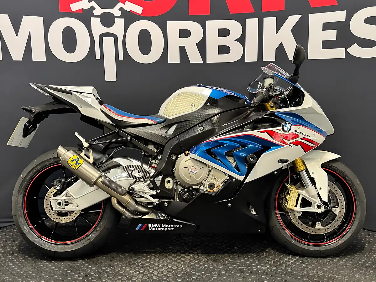 Used 2018 BMW S 1000 Rr - Interior and Exterior details 3