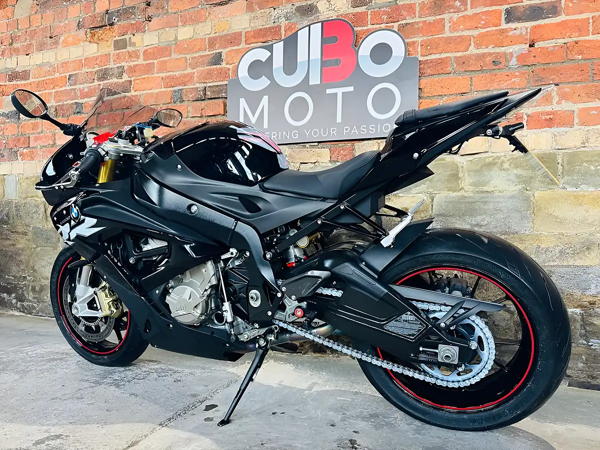 Used 2018 BMW S 1000 Rr Sport Black - Interior and Exterior details 12