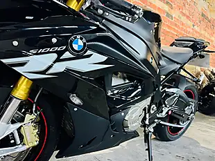Used 2018 BMW S 1000 Rr Sport Black - Interior and Exterior details 14