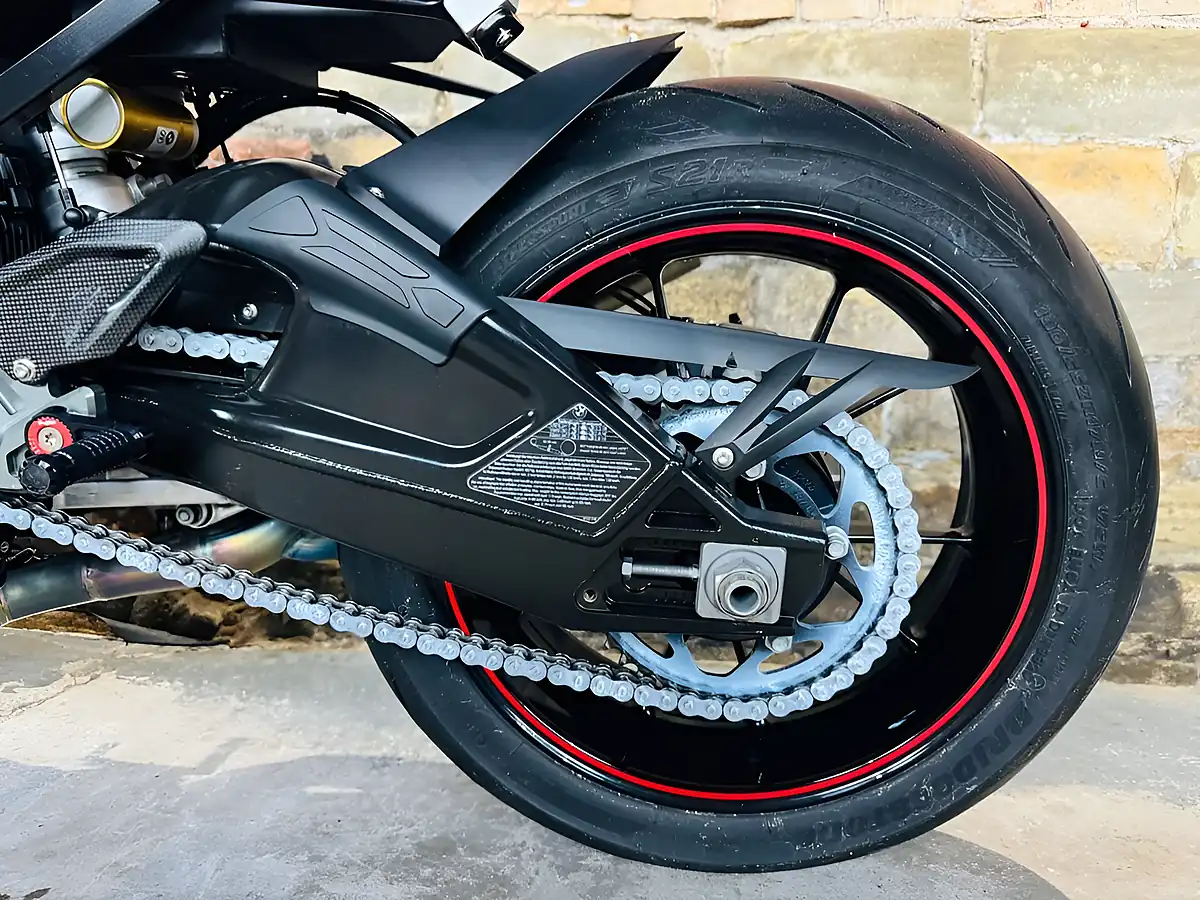 Used 2018 BMW S 1000 Rr Sport Black - Interior and Exterior details 16