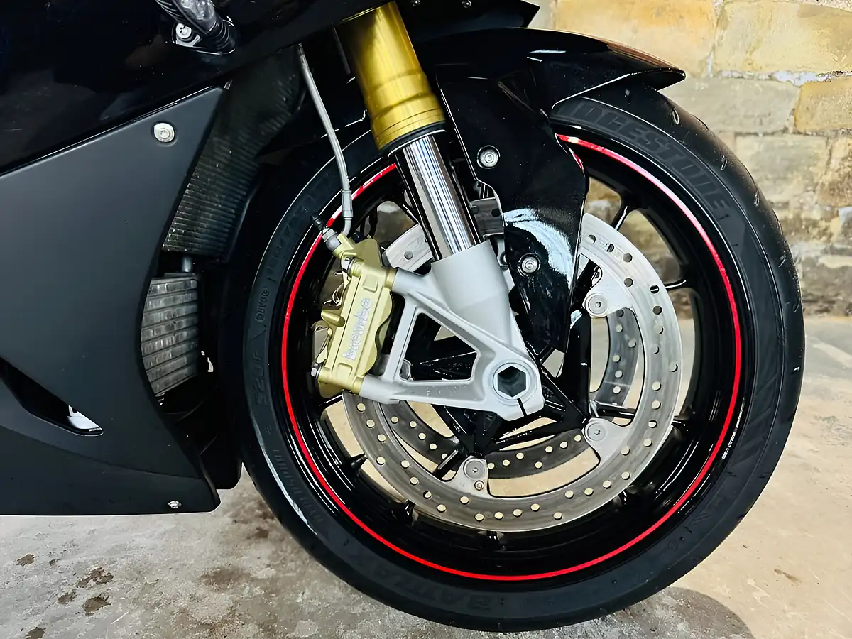 Used 2018 BMW S 1000 Rr Sport Black - Interior and Exterior details 4