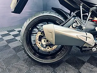 Used 2018 BMW S 1000 XR Sport Se - Interior and Exterior details 17