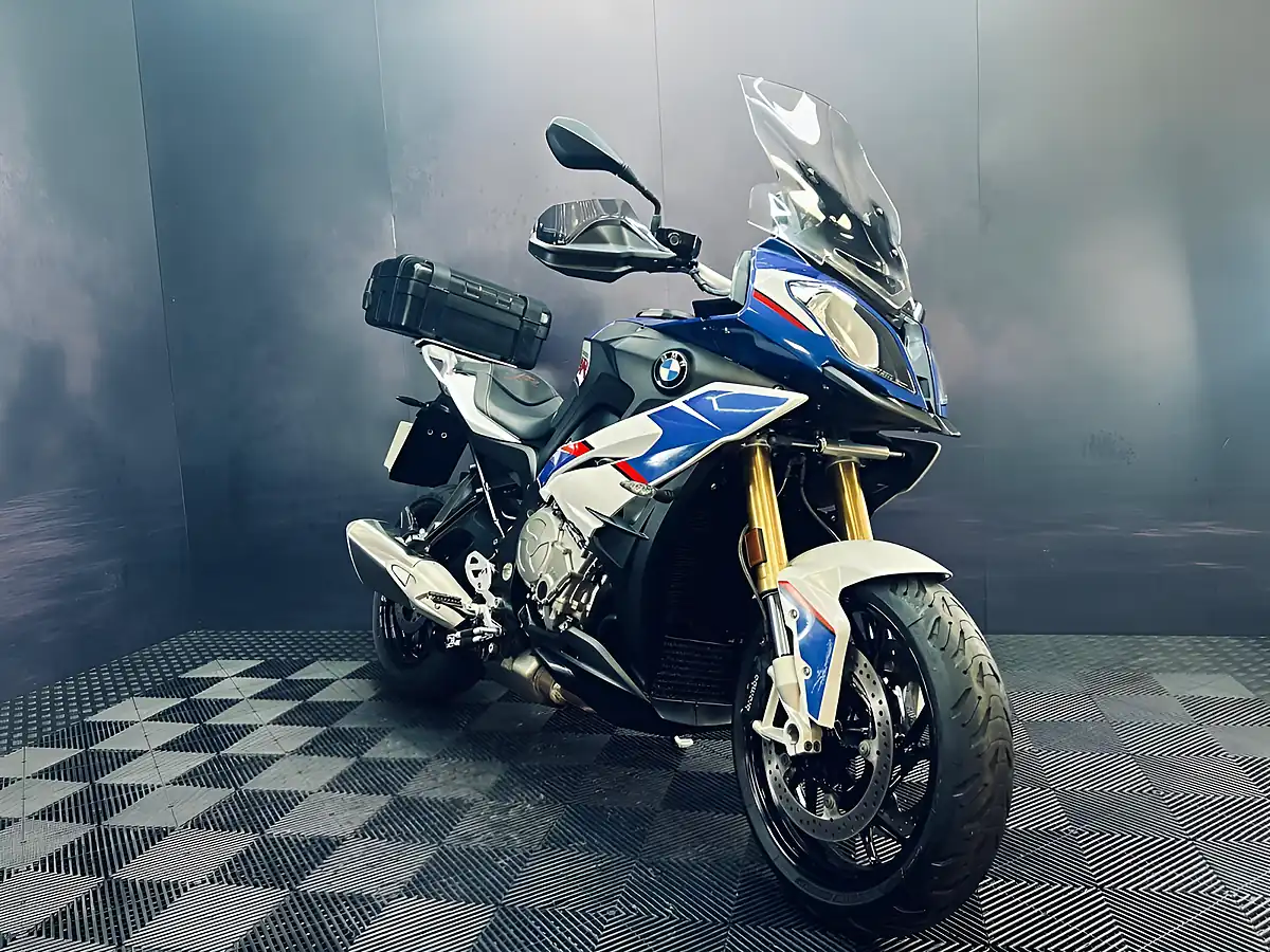 Used 2018 BMW S 1000 XR Sport Se - Interior and Exterior details 19