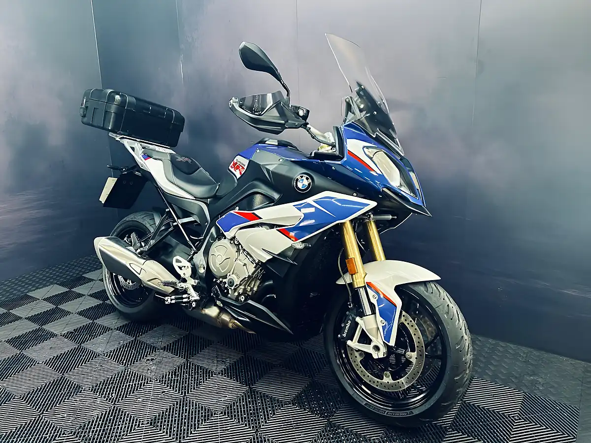 Used 2018 BMW S 1000 XR Sport Se - Interior and Exterior details 4