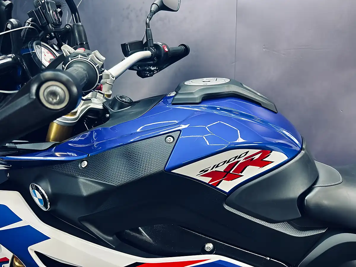 Used 2018 BMW S 1000 XR Sport Se - Interior and Exterior details 6