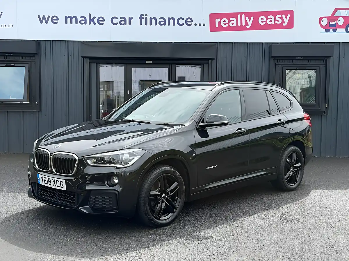 Used 2018 BMW X1 M Sport Black - Front View