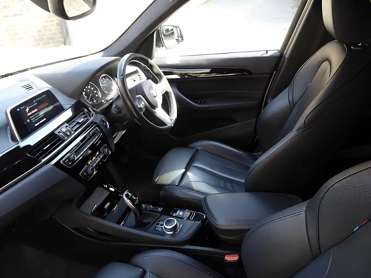 Used 2018 BMW X1 M Sport White - Interior and Exterior details 11