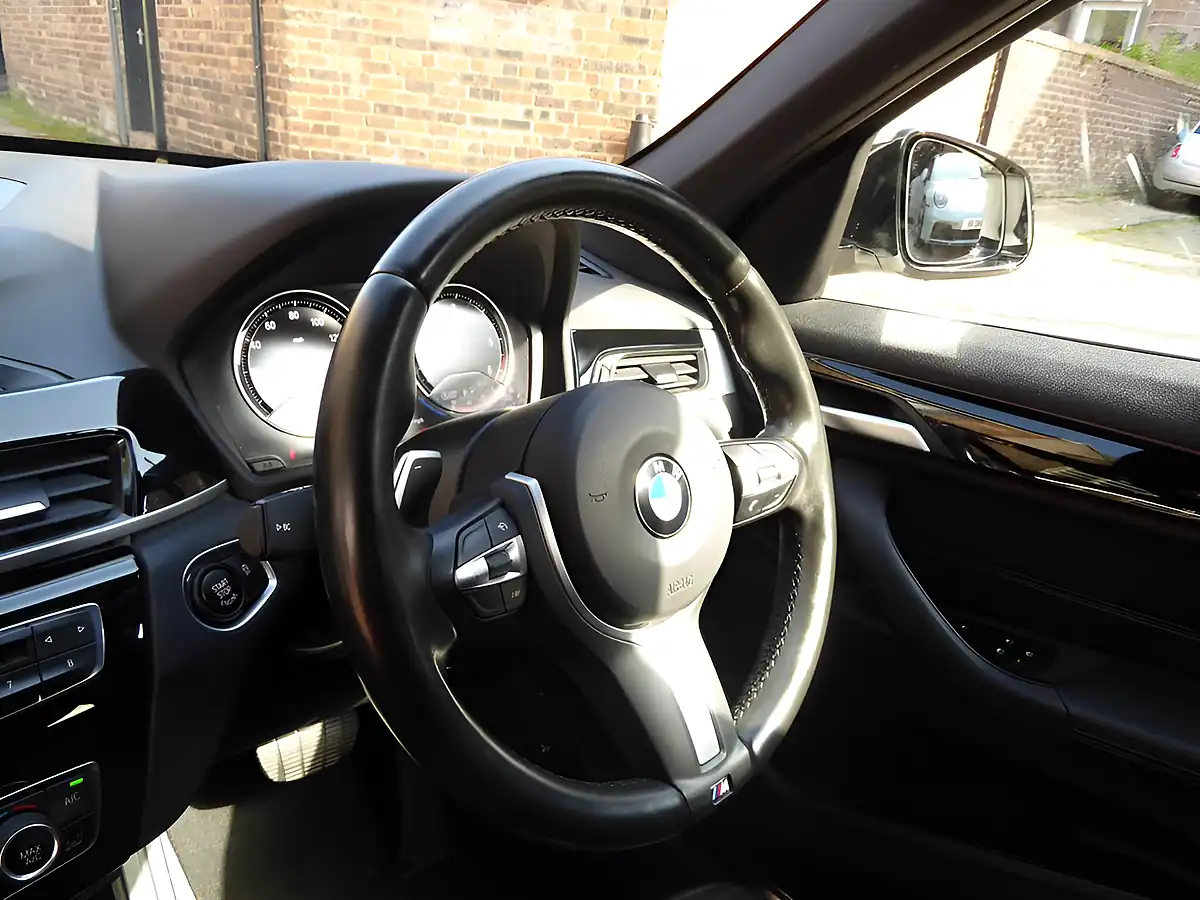 Used 2018 BMW X1 M Sport White - Interior and Exterior details 12