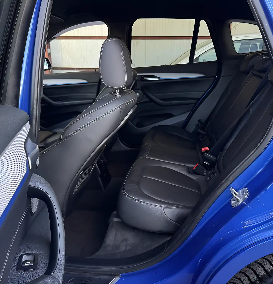 Used 2018 BMW X1 M Sport Xdrive Blue - Interior and Exterior details 12