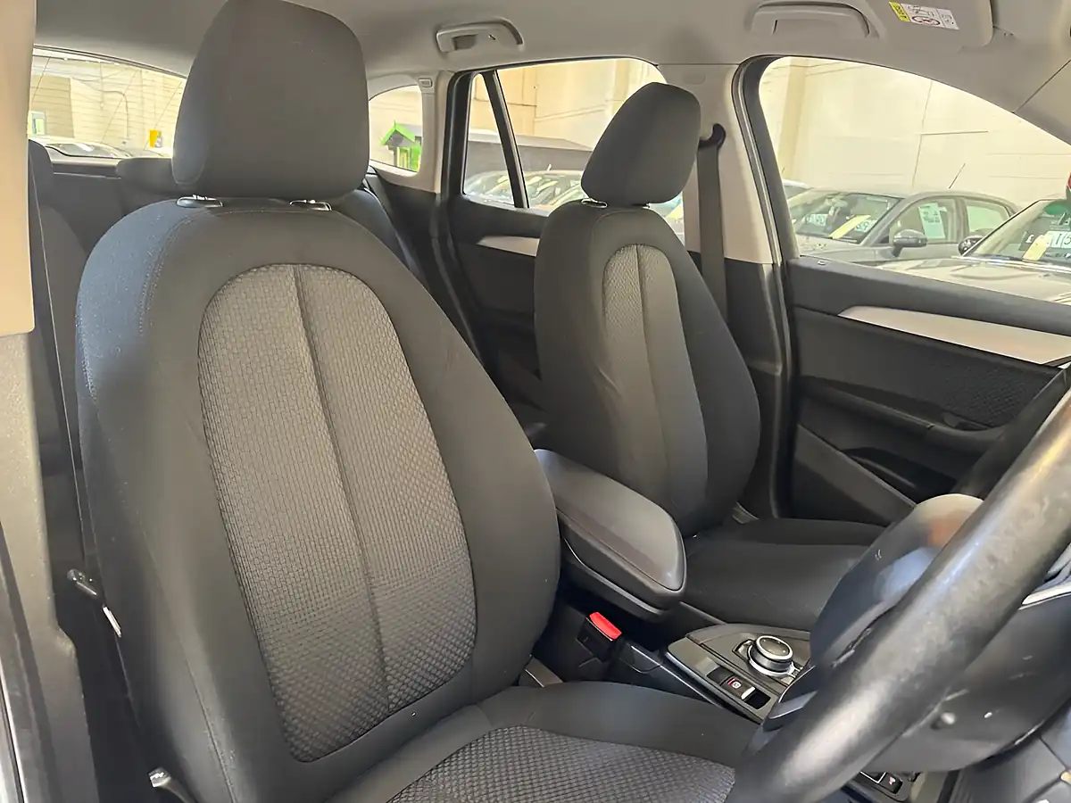 Used 2018 BMW X1 Se Black - Interior and Exterior details 10
