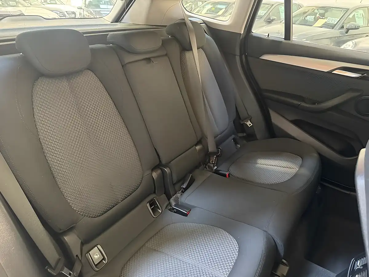 Used 2018 BMW X1 Se Black - Interior and Exterior details 11
