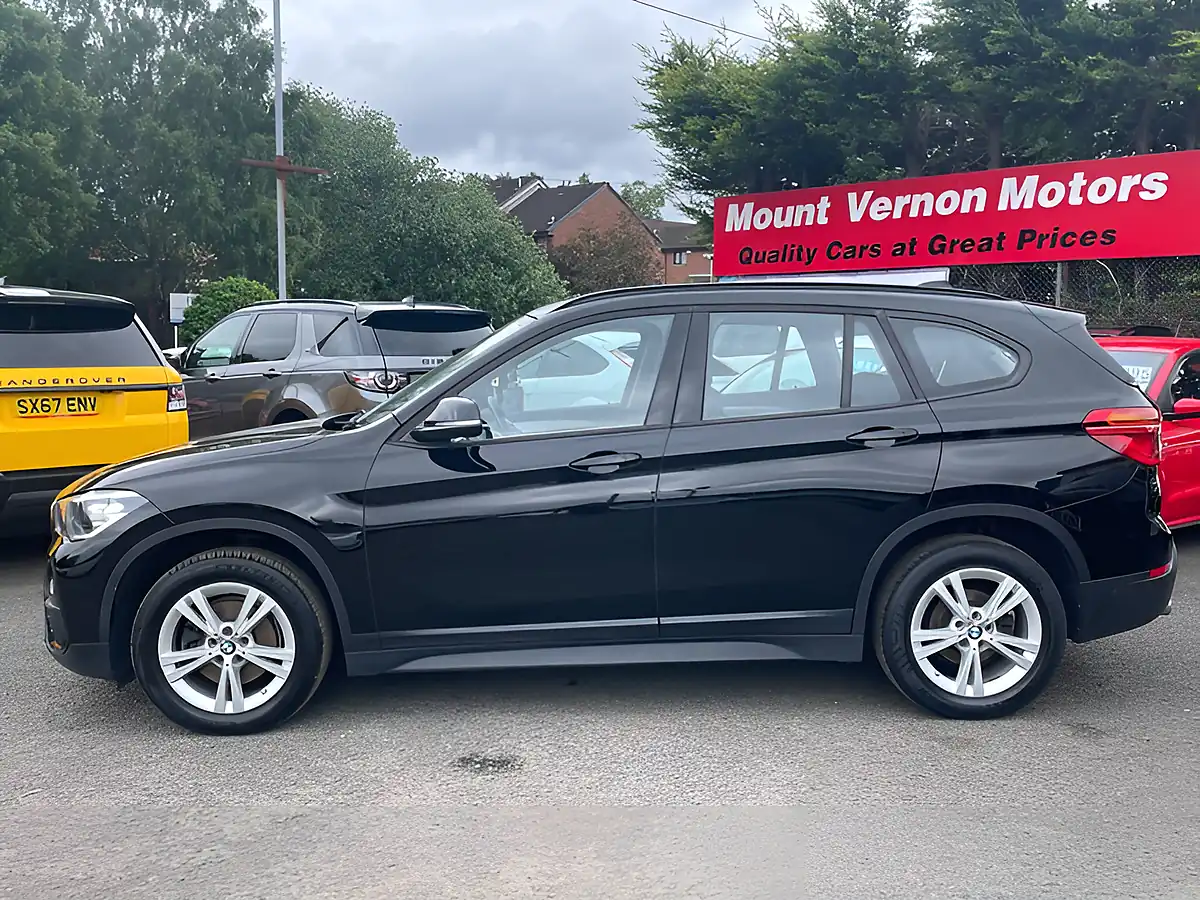 Used 2018 BMW X1 Se Black - Interior and Exterior details 5