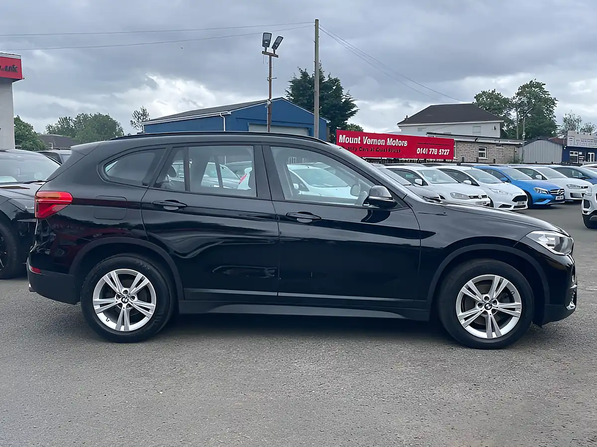 Used 2018 BMW X1 Se Black - Interior and Exterior details 9