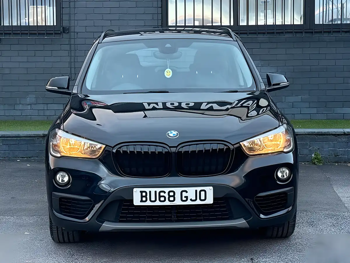 Used 2018 BMW X1 Se Black - Interior and Exterior details 7