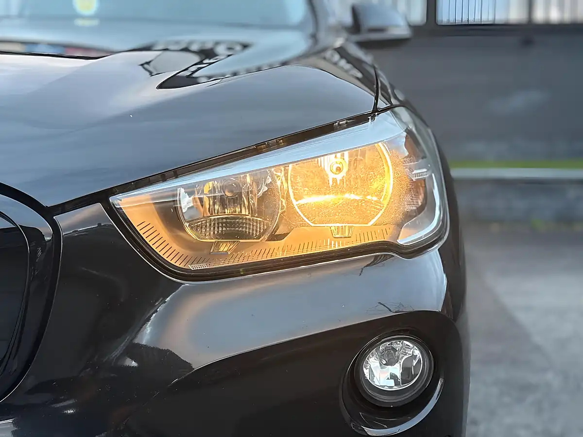 Used 2018 BMW X1 Se Black - Interior and Exterior details 8