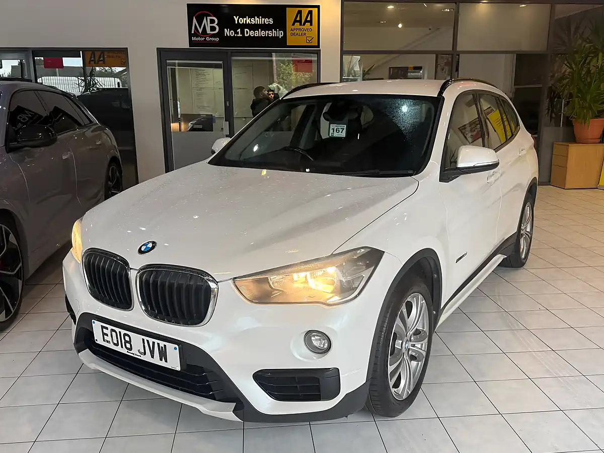 Used 2018 BMW X1 Sport White - Interior and Exterior details 4