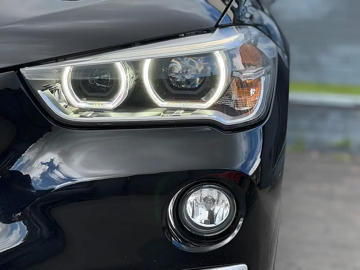 Used 2018 BMW X1 Xline Black - Interior and Exterior details 8