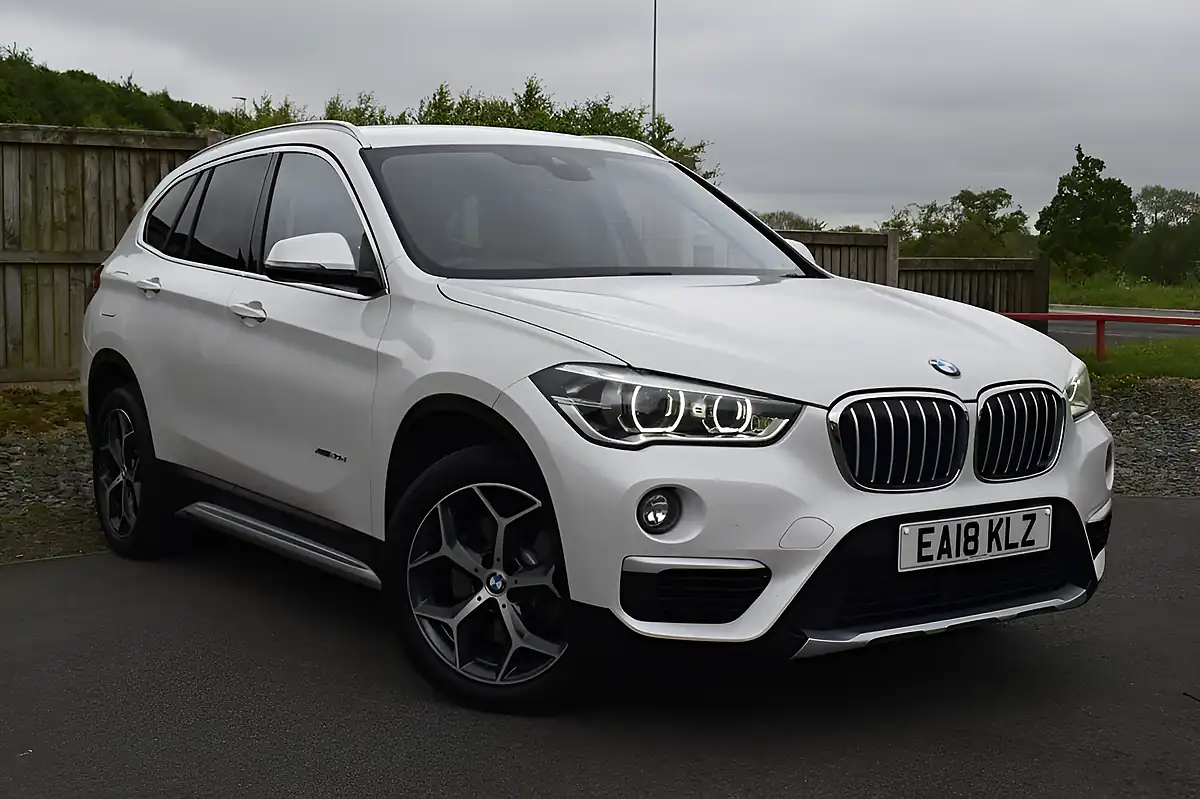 Used 2018 BMW X1 Xline Mineral White - Front View