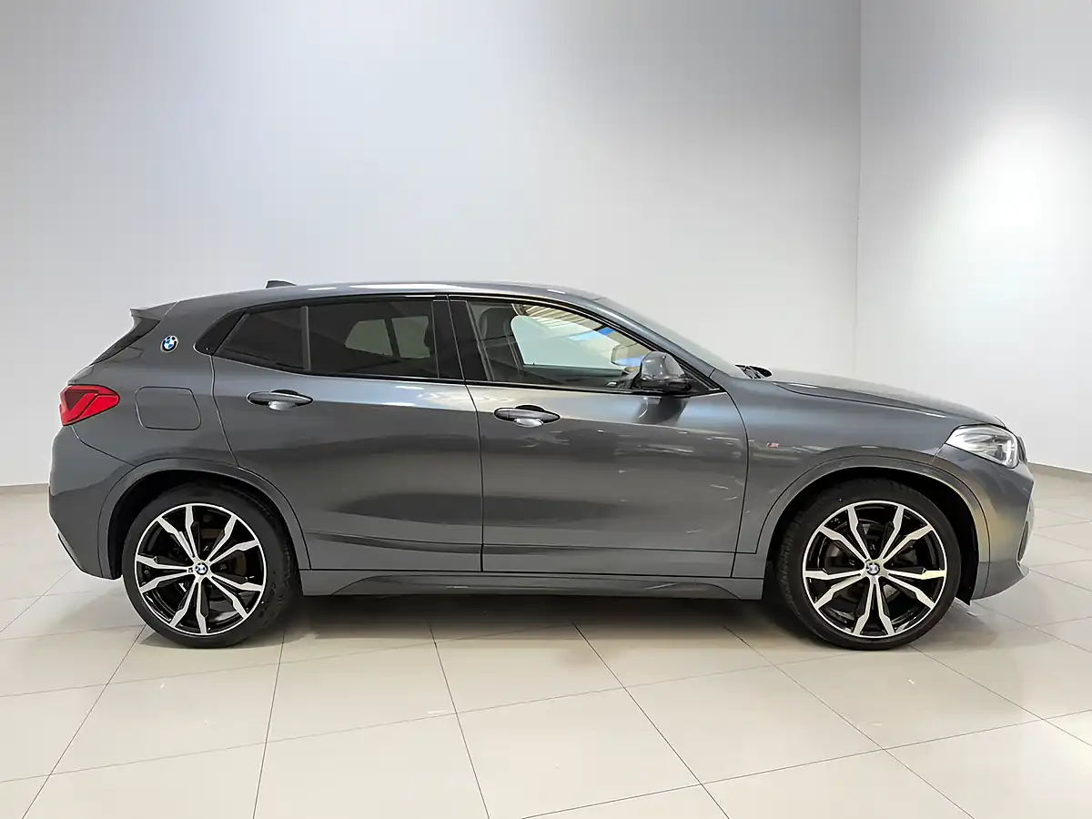 Used 2018 BMW X2 M Sport Mineral Grey - Interior and Exterior details 11