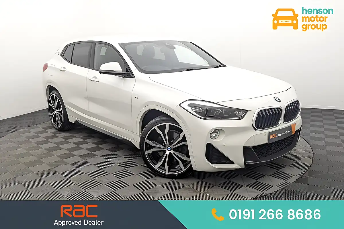 Used 2018 BMW X2 M Sport White - Front View